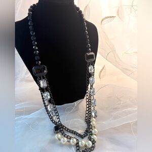 VTG Avon Black Layered Chain Necklace Crystal Pearl Gothic Glam Statement 32” N3